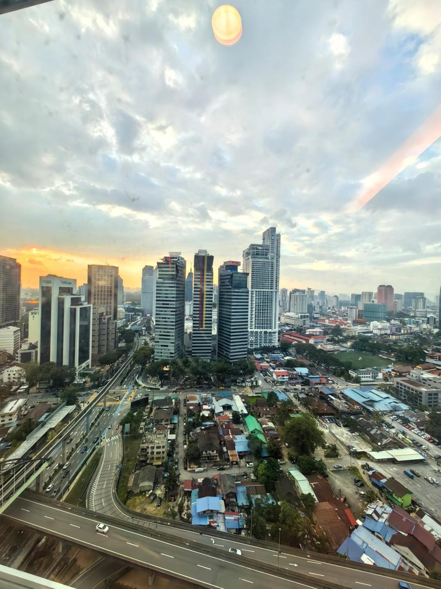Apartamento Platinum Klcc & Bukit Bintang Kuala Lumpur Exterior foto