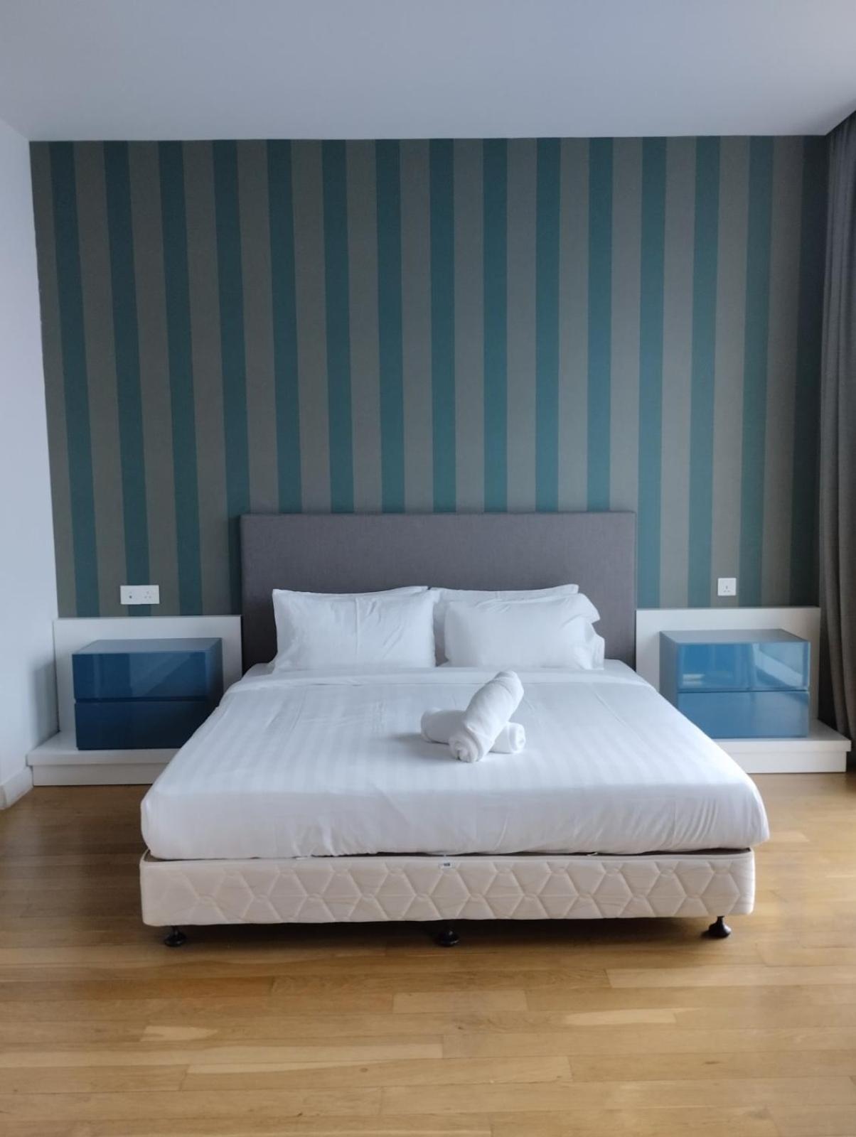 Apartamento Platinum Klcc & Bukit Bintang Kuala Lumpur Exterior foto